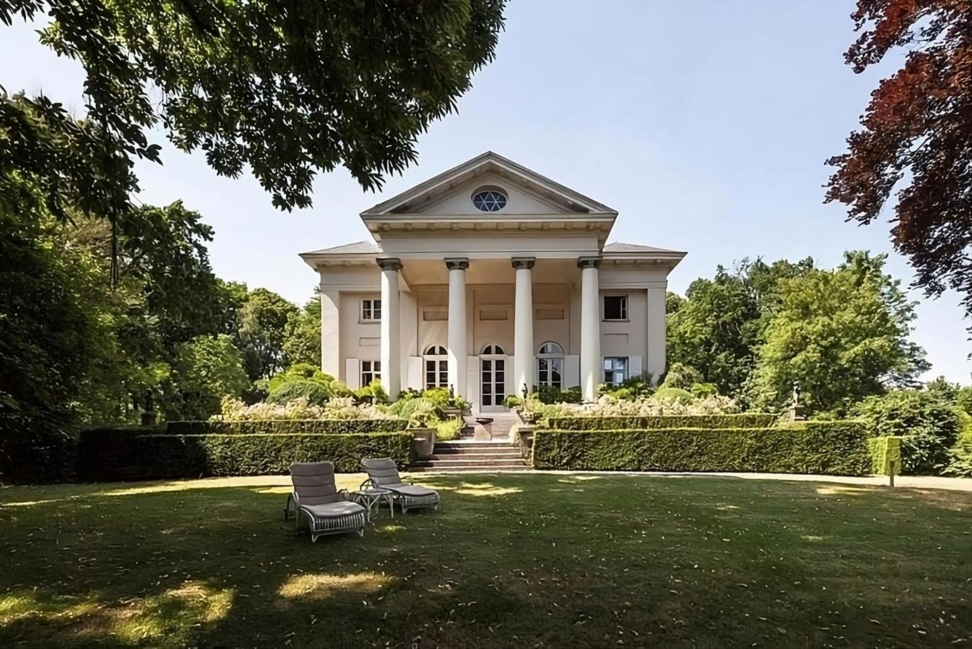Leyselebeke Castle Couette-café