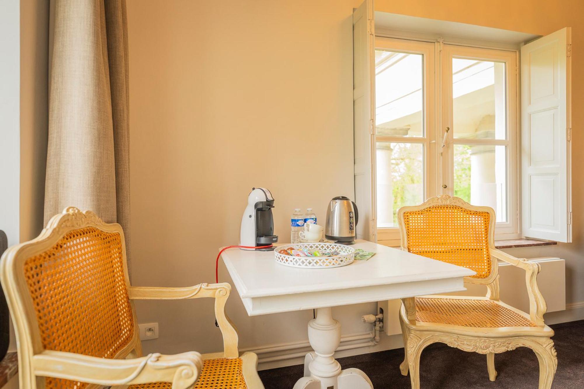 Leyselebeke Castle 4*